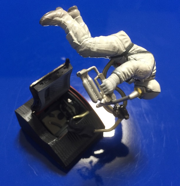 王立科学博物館　第二展示場 白のパイオニア 01蒼穹